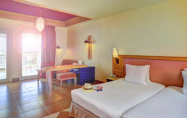 Standard, Twin Beds, Pool Side, Palm Wing، Novotel Sharm El Sheikh Beach Side 2/10