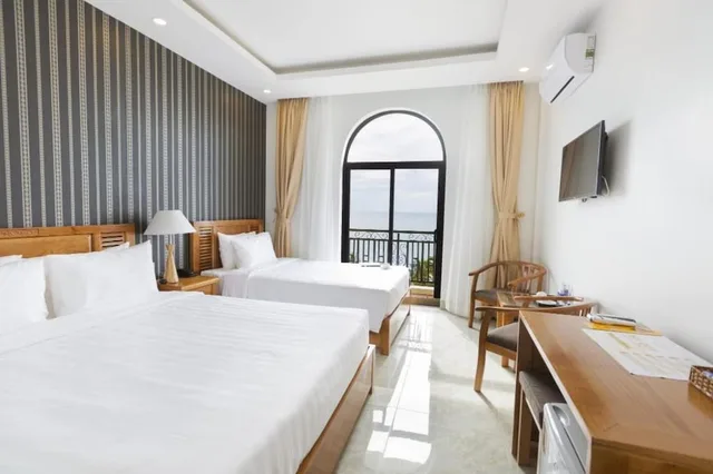 غرفة سوبيريور بسرير كينج بإطلالة على الحديقة، Luxor Hotel Phu Quoc 3/10