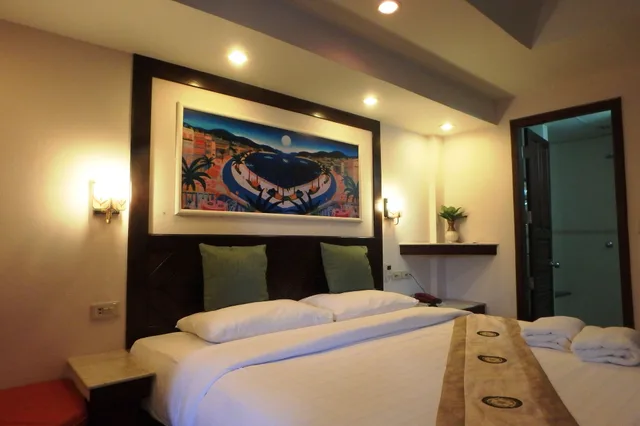 غرفة غراند ديلوكس بسرير مزدوج، Paradise Inn 1/5