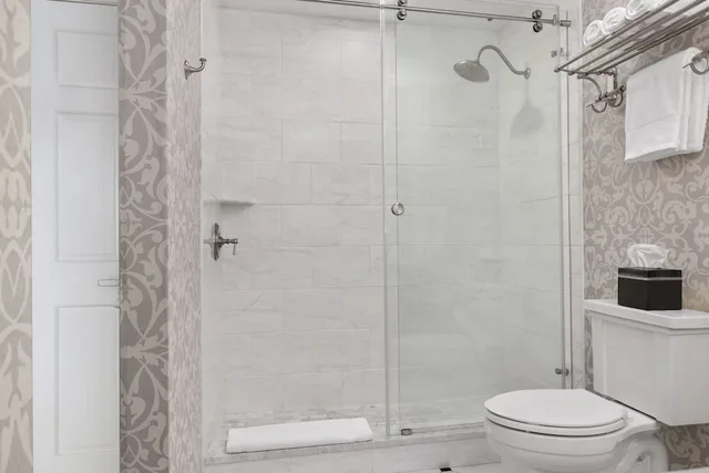 جناح بسريرين كوين، Hamilton-Turner Inn 5/7