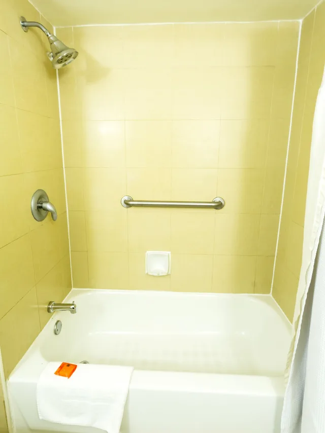 غرفة ديلوكس بسرير كينج، Radisson Hotel Trinidad 10/10