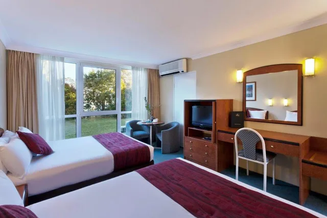 غرفة بسريرين منفصلين، Best Western Alpine Motor Inn 1/1