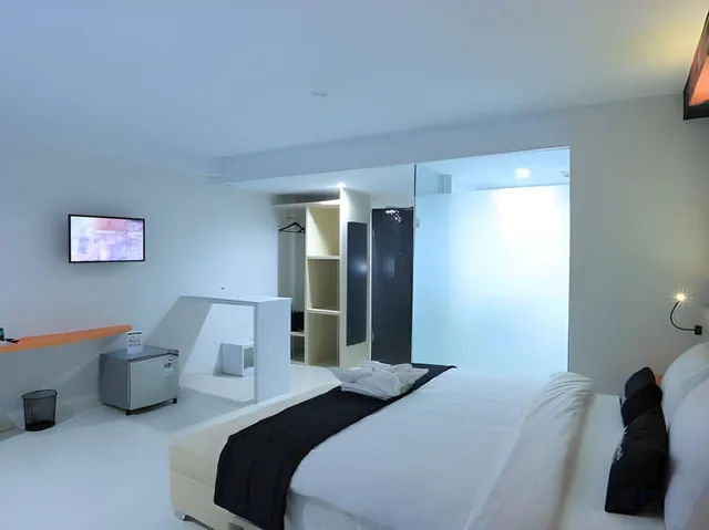Super, Senior، FIZZ HOTEL LOMBOK 1/4