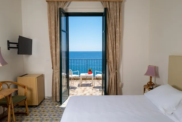 غرفة سوبيريور ثلاثية بإطلالة على البحر، Lido Mediterranee 4/10