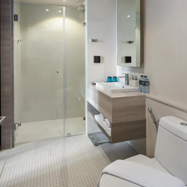 One Bedroom Corner Suite Seaview، Seaphere Pattaya Hotel 7/10