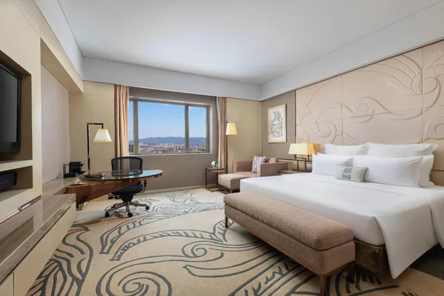 غرفة بزنس بسرير كينج، Grand Pacific Hotel Ningbo 2/3