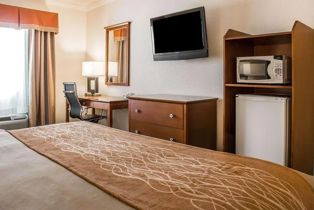 غرفة بسرير مزدوج، Comfort Inn Huntsville Research Park, AL 3/4