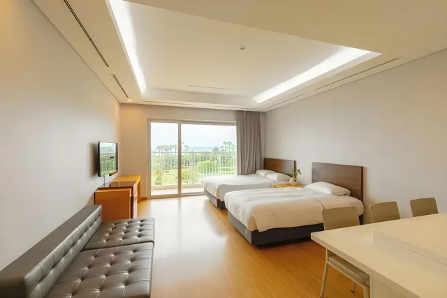 Water, Family, Twin Beds, 1 Double and 1 Single Bed, Kitchen، Sono Calm Jeju 1/1
