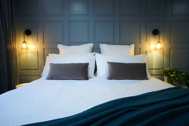 جناح بسرير كينج بمطبخ صغير، COUNTRY COMFORT ARMIDALE 1/2