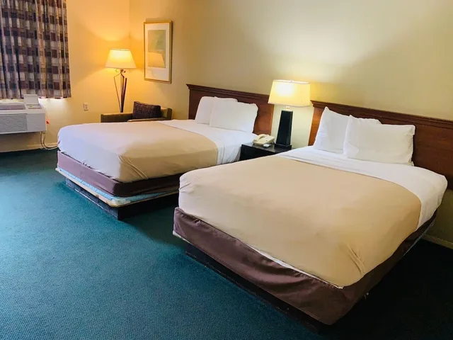 غرفة قياسية بسريرين مزدوجين، Americas Best Value Inn Webster City 3/4