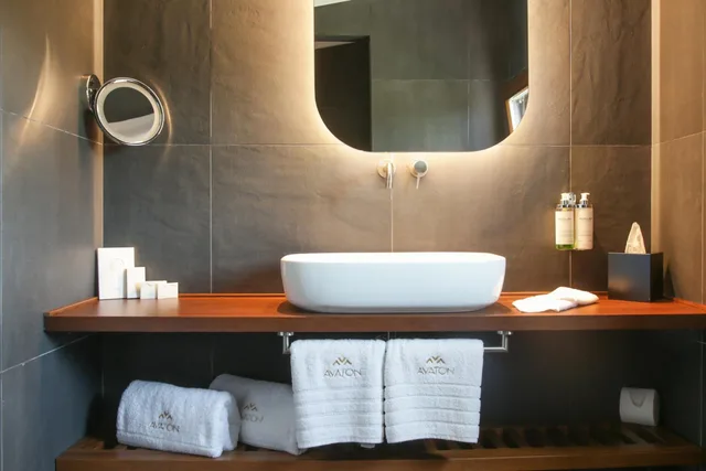 غرفة ديلوكس بإطلالة على البحر، Avaton Luxury Beach Resort - Relais and Chateaux 5/5