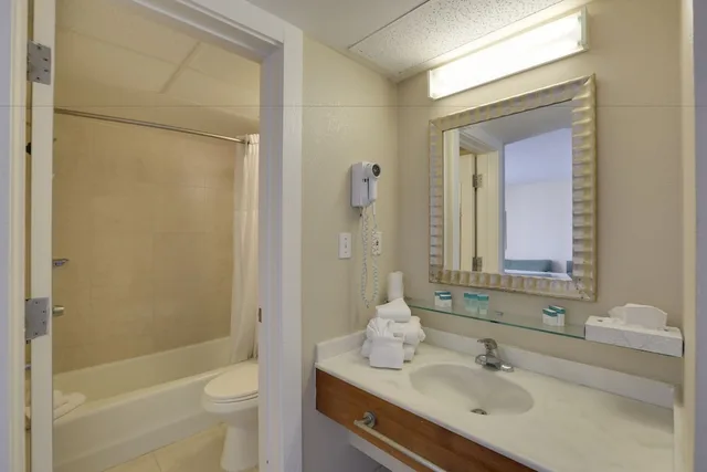 غرفة ديلوكس بسرير كينج، Beachview Inn Clearwater Beach 5/6