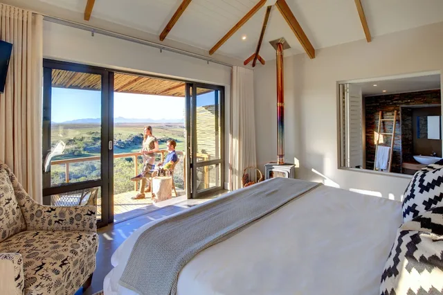 Family Suite, Luxury, Double and Twin Beds, with Pool، Garden Route Game Lodge 1/3