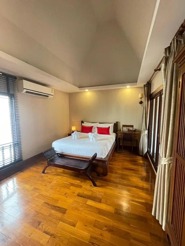 Standard, Queen Bed, Yotaka Boutique Hotel Bangkok 3/3