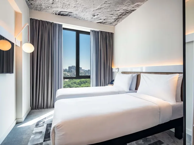 Standard Twin, Ibis Tbilisi City 1/5