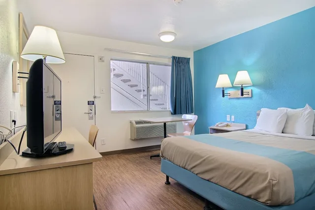 غرفة ديلوكس بسريرين مزدوجين، Motel6 Lubbock, TX 2/5