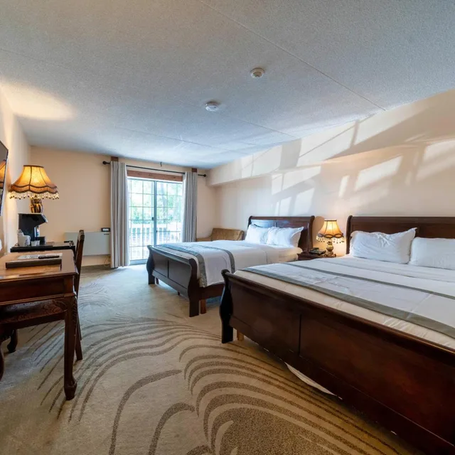 غرفة فاخرة رباعية، Fullerton Manor Inn 1/6