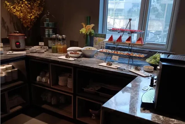 Home Inn Changshou Road، شانغهاي 35/42