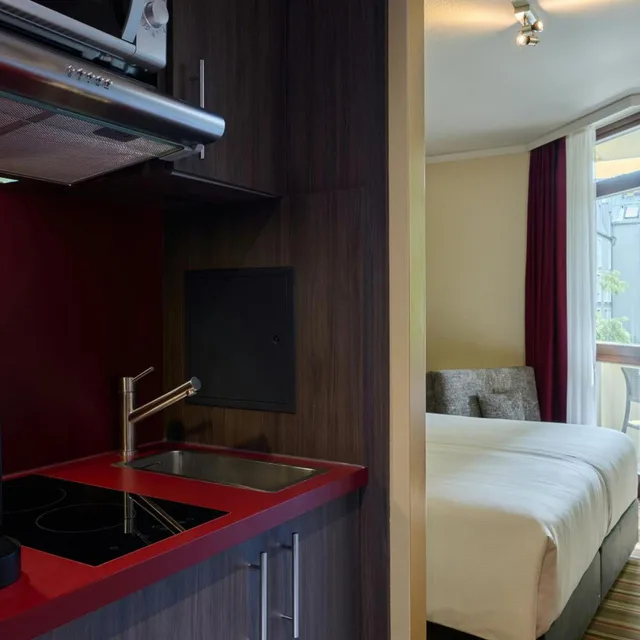 غرفة كومفورت ثلاثية، Leonardo Hotel Residenz Munchen 9/10