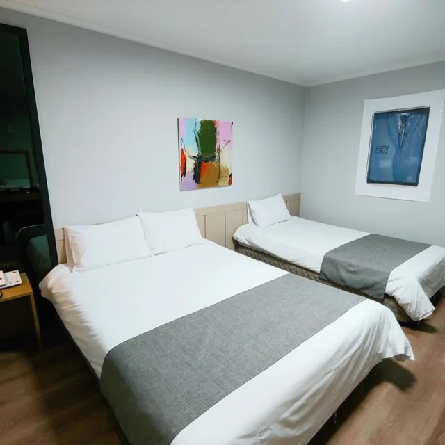Standard, Triple, HOTEL TONG YEONDONG JEJU 4/10