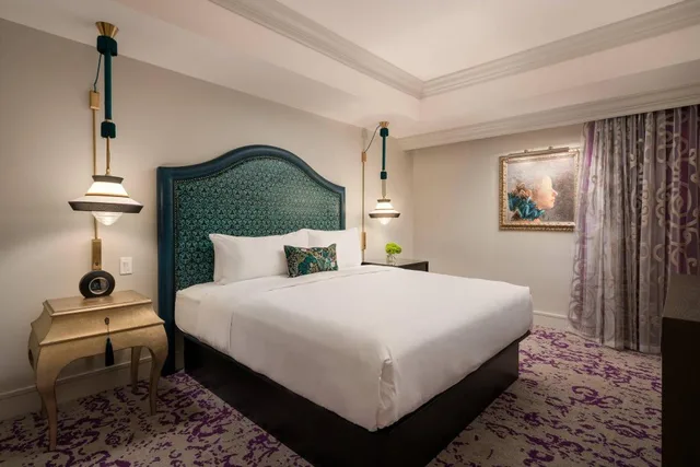 Studio, King Bed, Terrace Level، Grand Bohemian Hotel Charlotte Autograph Collection 1/4