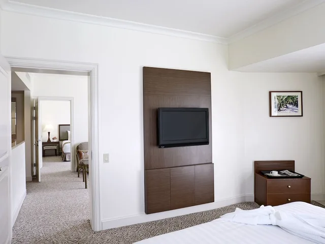جناح عائلي بسرير كينج وسريرين منفصلين، Lotte Hotel Guam 4/5