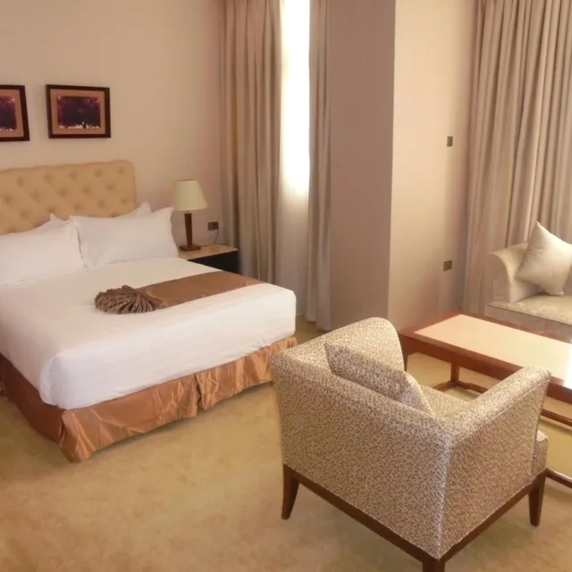 جناح جونيور، Getfam Hotel 3/8