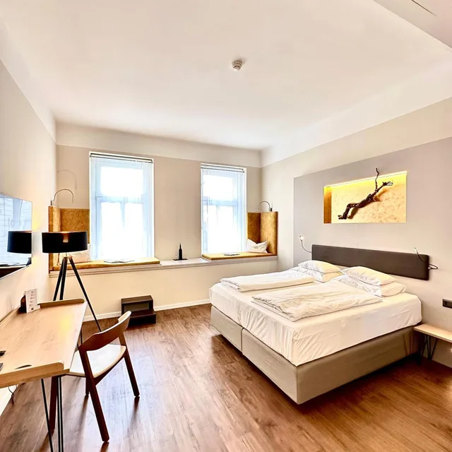 غرفة كبيرة بسرير مزدوج، Hotel Rathaus Wein & Design 2/10