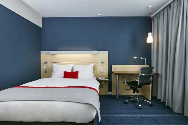 غرفة بسرير مزدوج، Holiday Inn Express Dusseldorf - City North 1/2