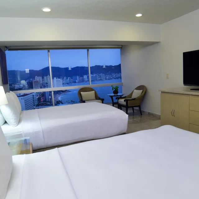 Presidential, Suite, HS Hotsson Smart Acapulco 7/10