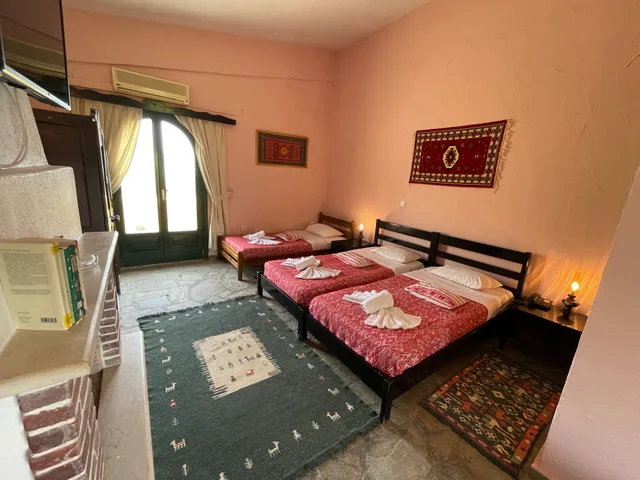 غرفة قياسية، Arolithos Traditional Cretan Village 3/4