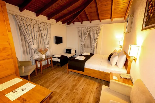 Deluxe, Triple, Twin Beds, Leylak Boutique Hotel Brasserie Boutique Class 4/6