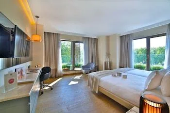 غرفة عائلية بسرير فردي بغرفتي نوم، Dosso Dossi Hotels and SPA Downtown 1/1