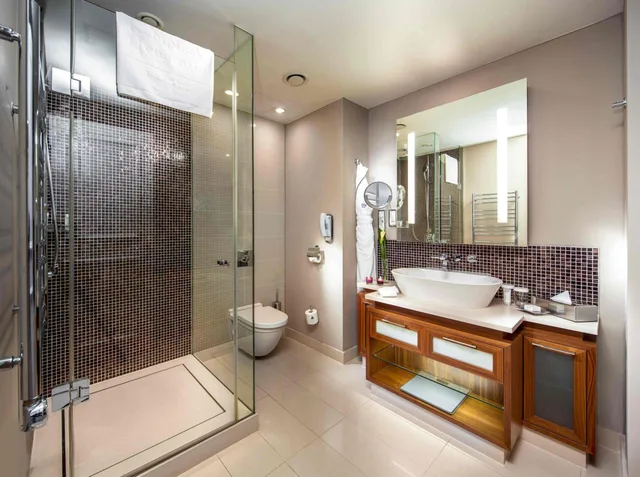 Executive, Suite, King Bed, Street View, Balcony، The Grand Mark Prague 1/3
