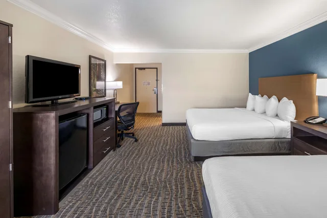 غرفة قياسية بسريرين كوين لذوي الإعاقة، Best Western Town & Country Lodge 6/10