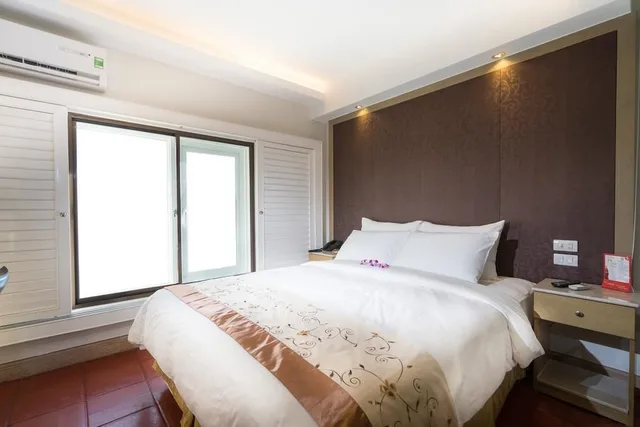 غرفة سوبيريور، Empress Hotel 2/10
