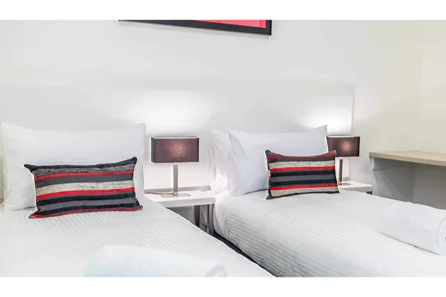 استوديو، Comfort Apartments Box Hill 2/2