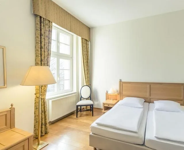 غرفة قياسية بسرير مزدوج، Hotel Schloss Neustadt-Glewe 1/1