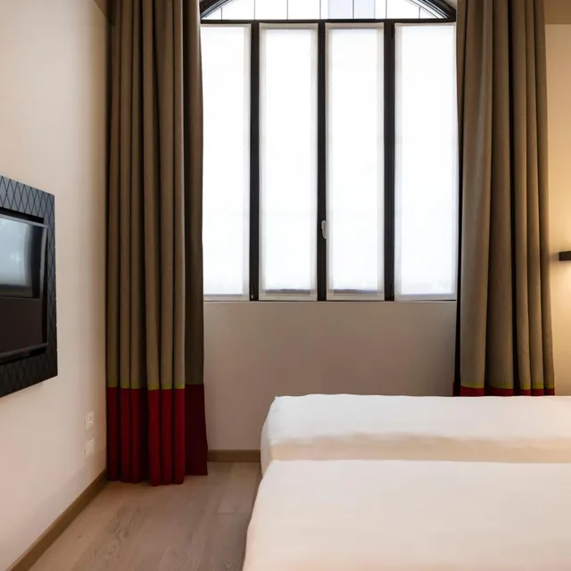 جناح، Savona 18 Suites 3/5