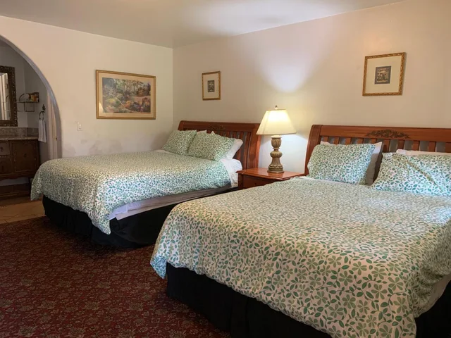 غرفة بسريرين كوين، Chantico Inn 2/7