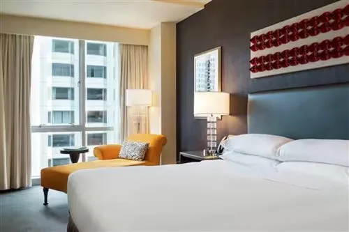 غرفة بسرير مزدوج أو سريرين منفصلين لذوي الإعاقة، theWit Chicago, a Hilton Hotel 1/1