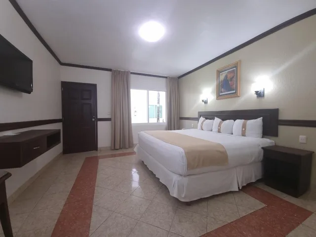 Deluxe, King Bed, Hotel Casa Blanca 8/10