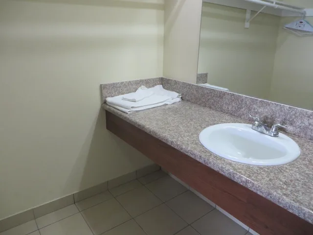 غرفة بسريرين كوين، National Inn Garden Grove 8/10