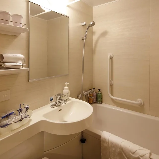 غرفة ثلاثية بسرير فردي، Hotel Monte Hermana Fukuoka 5/8