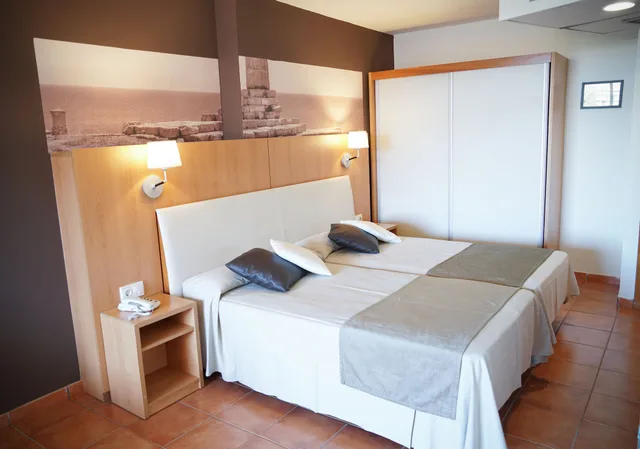غرفة ثلاثية بسريرين مزدوجين، Ohtels Vila Romana 8/10
