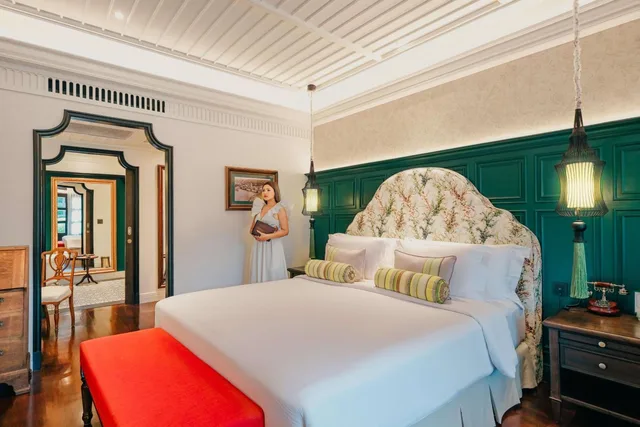 Romantic, Lanna, Suite, King Bed, Corner, Na Nirand Romantic Boutique Resort 3/5
