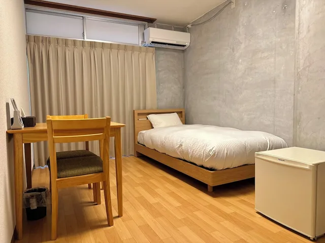 Room, Twin Beds, Shared Bathroom, Travel&Book Hotel Hulaton Cabin Takamatsu - Hostel 1/2