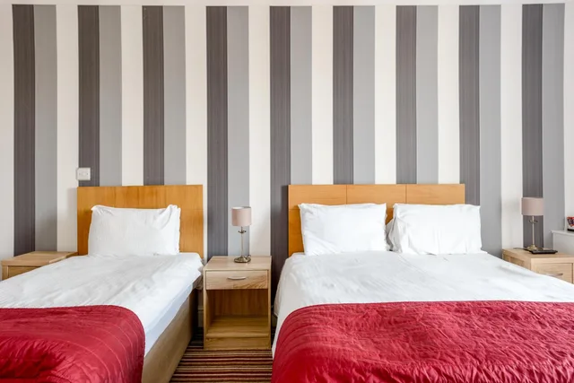 غرفة ثلاثية بإطلالة على البحر، Hotel Prince Regent 5/8