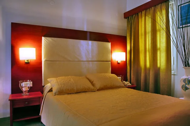 غرفة مفردة بسرير فردي، Aegeon Hotel 1/3
