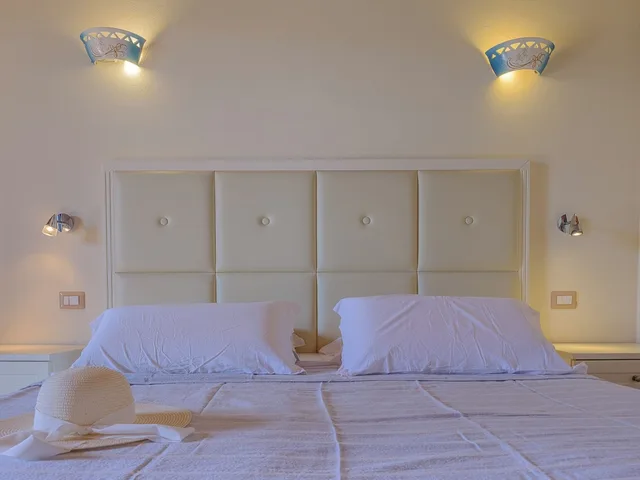 غرفة قياسية ثلاثية بسرير مزدوج وسرير فردي، Villa Barbarina Nature Resort 3/10